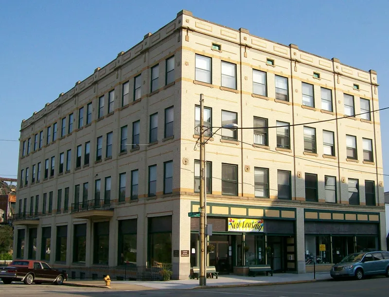 Zweig Building, Bellaire, Ohio