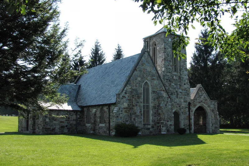 East Lawn Cemetery and Sherman Burbank Memorial Chapel, Williamstown, Massachusetts