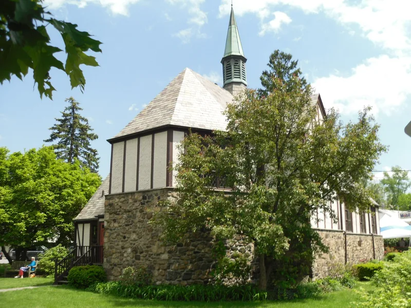 St. Luke's Episcopal Church, Katonah, Town of Bedford, New York