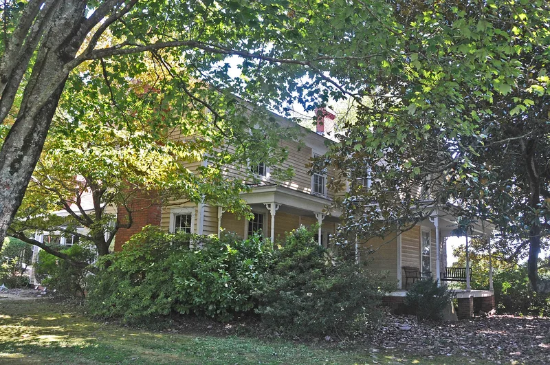 Hogan, Thomas and Mary, House, Carrboro, North Carolina