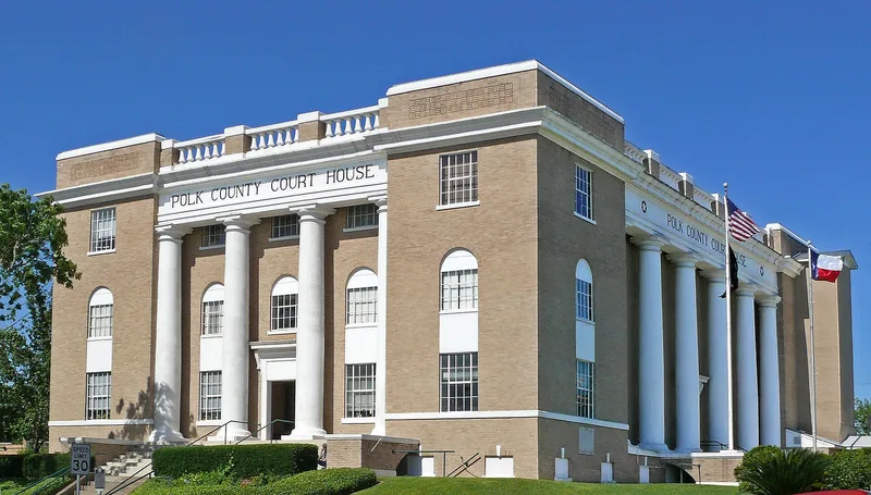 Polk County Courthouse and 1905 Courthouse Annex, Livingston, Texas