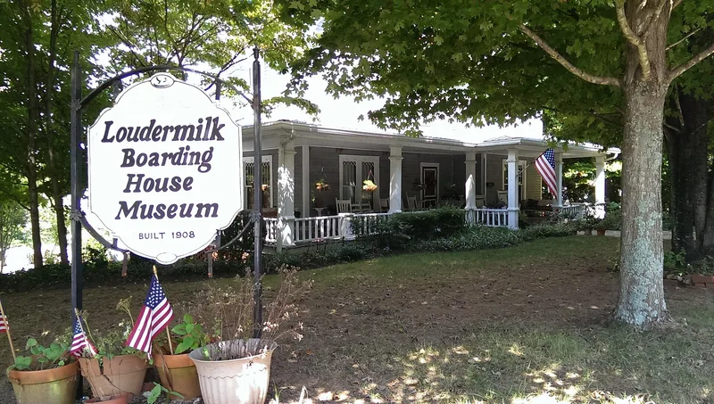 Loudermilk Boarding House, Cornelia, Georgia