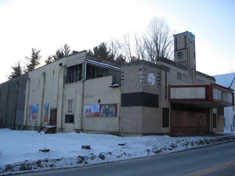 Center Theatre, Woodbourne, New York