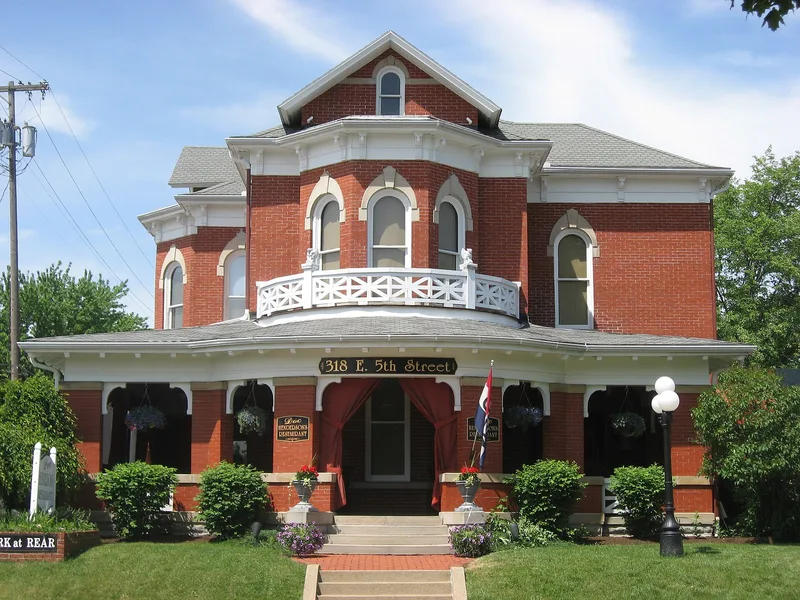 Henderson, Dr. David W., House, Marysville, Ohio