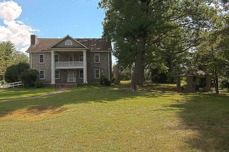 Mary's Grove, Lenoir, North Carolina