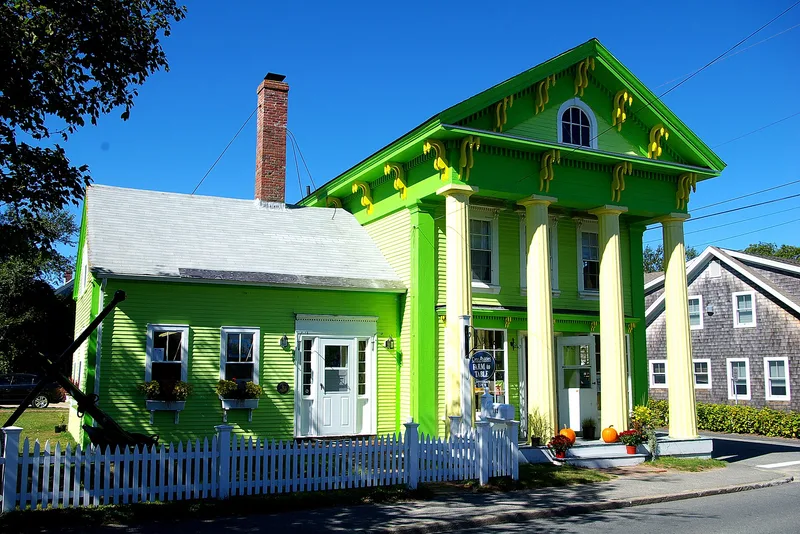 Old Village Historic District, Massachusetts