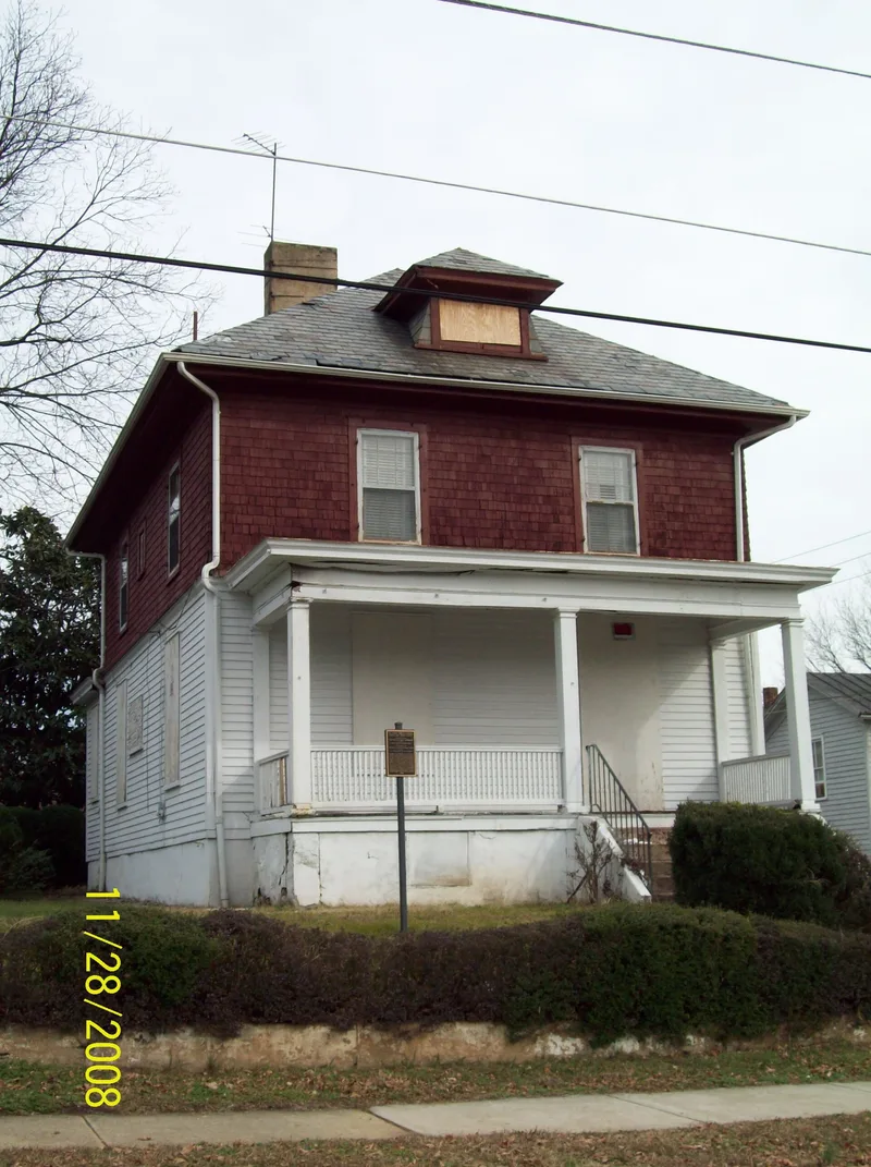 Johnson, Dr. Robert Walker, House and Tennis Court, Lynchburg (Independent City), Virginia