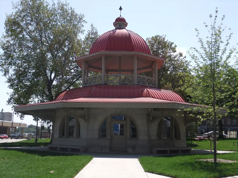 Transfer House, Decatur, Illinois