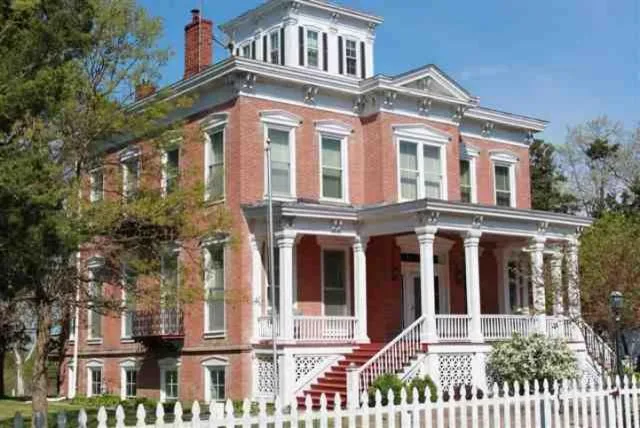 Thompson, James S., House, New Boston, Illinois