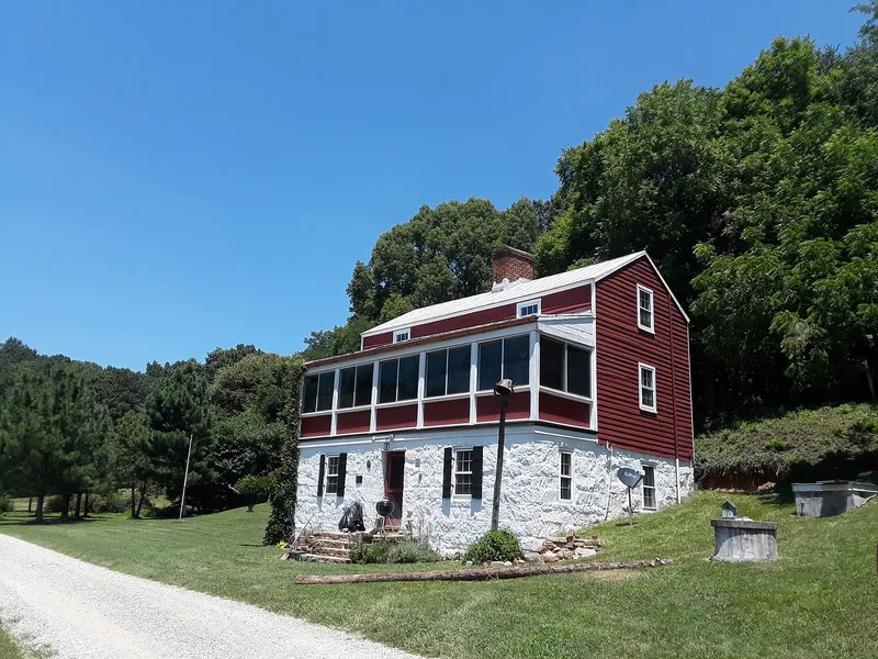 Dover Slave Quarter Complex, Manakin-Sabot, Virginia