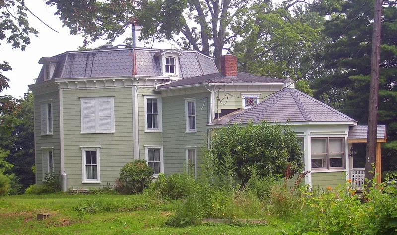 Dubois-Sarles Octagon, Marlboro, New York