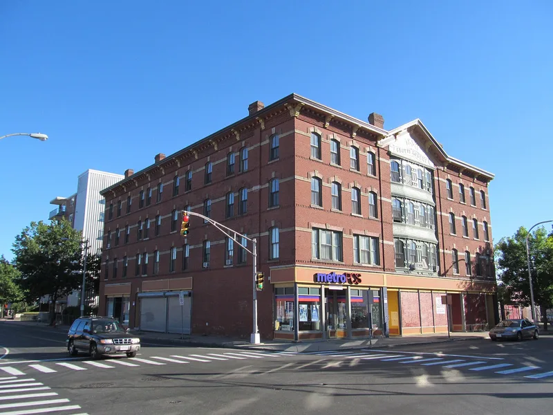 Robert, Clovis, Block, Holyoke, Massachusetts