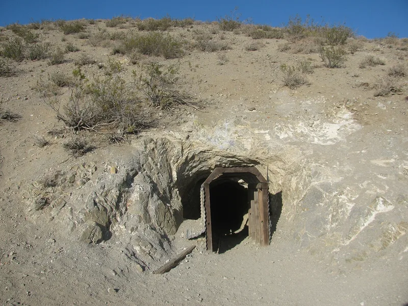 Burro Schmidt's Tunnel, Ridgecrest, California
