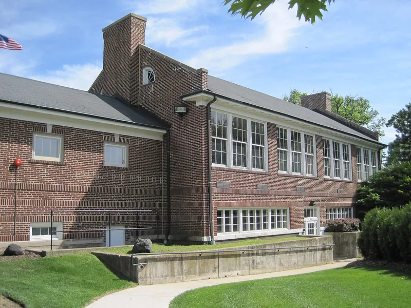 Butler School, Oak Brook, Illinois