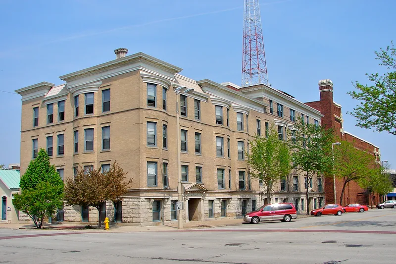 Sala Apartment Building, Rock Island, Illinois