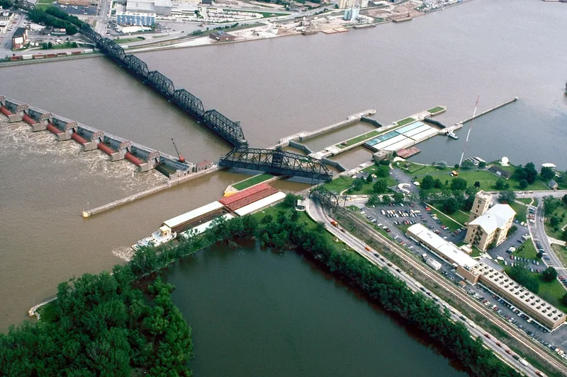 Lock and Dam No. 15 Historic District, Illinois