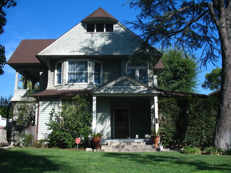 House at 1240 North Los Robles, Pasadena, California