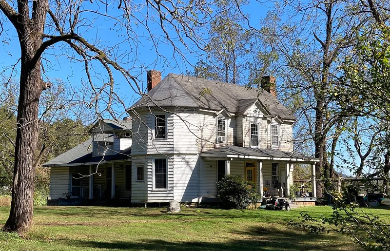 Fountain, The, Yadkin Valley, North Carolina