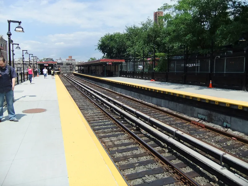 Dyckman Street Subway Station (IRT), New York, New York