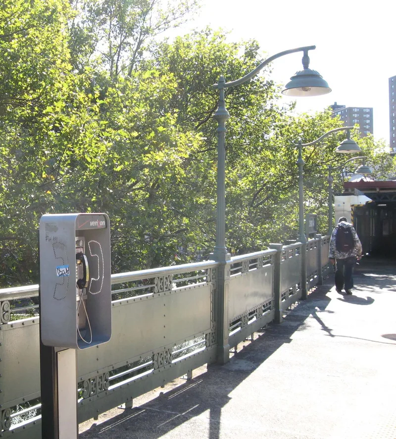 Jackson Avenue Subway Station (IRT), Bronx, New York