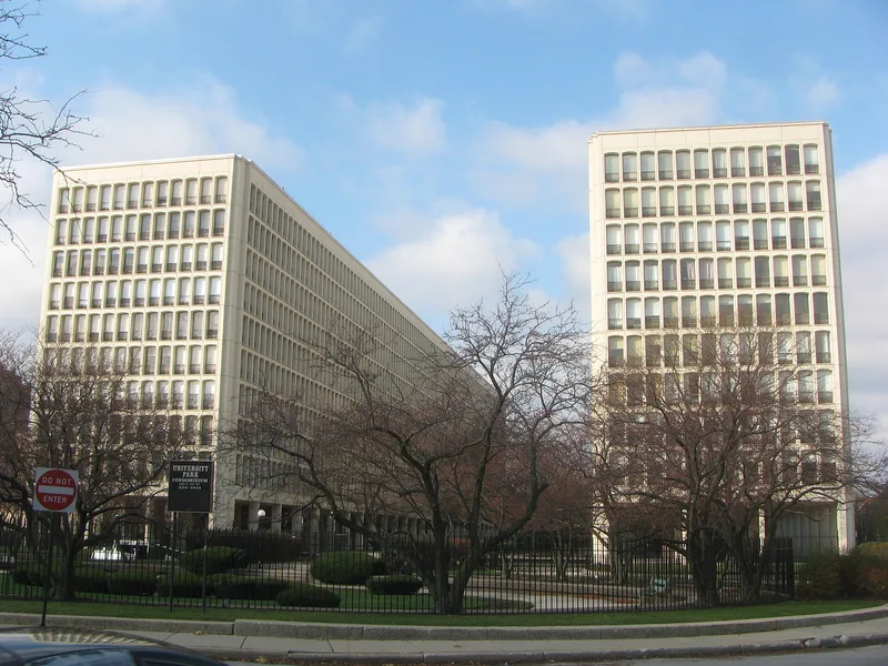 University Apartments, Chicago, Illinois