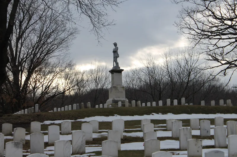 Springdale Cemetery, Illinois