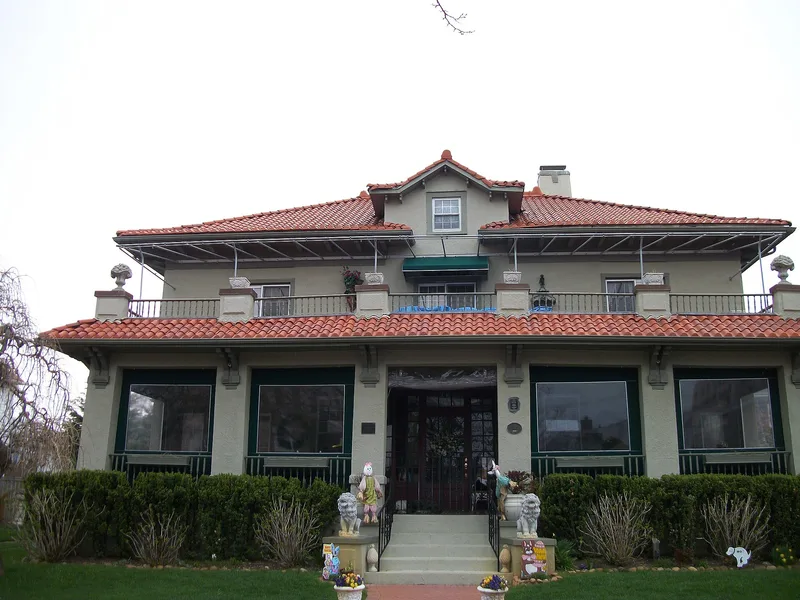 Felix, Pauline, House, Long Beach, New York