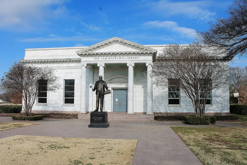 Rayburn, Sam, Library and Museum, Bonham, Texas