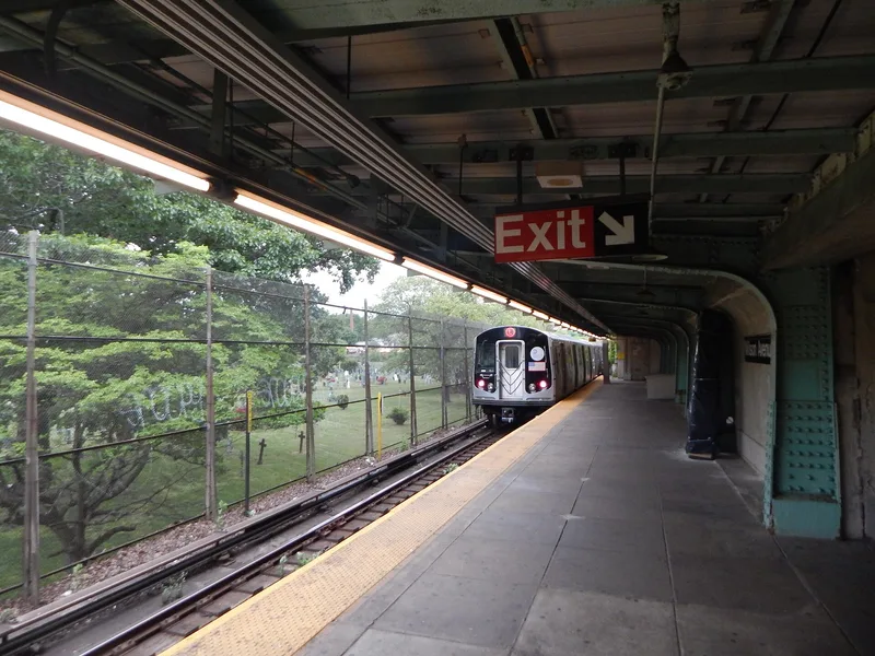 Wilson Avenue Subway Station (Dual System BMT), Brooklyn, New York