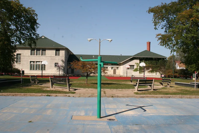 Cornell Square, Chicago, Illinois