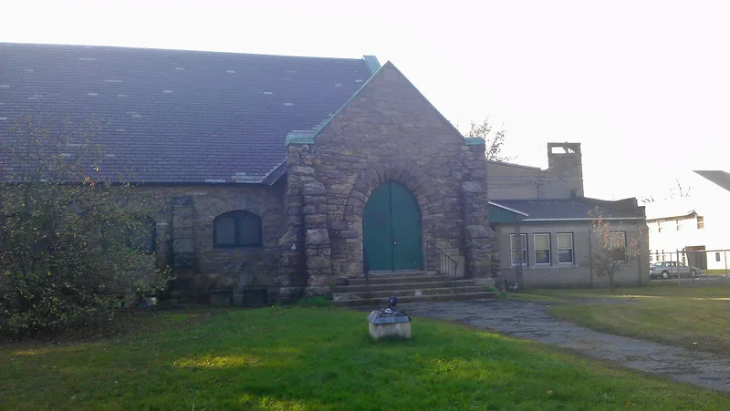 Pilgrim Memorial Church and Parish House, Pittsfield, Massachusetts