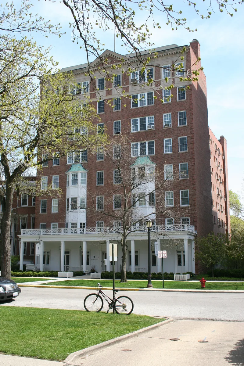 Homestead, The, Evanston, Illinois