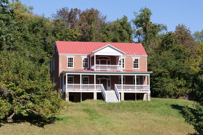Hamilton-Ely Farmstead, Whitely Township, Pennsylvania
