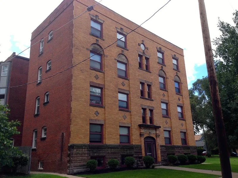Clinton Apartments, Cleveland, Ohio