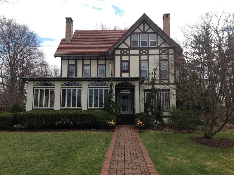 Jackson-Perkins House, Newark, New York