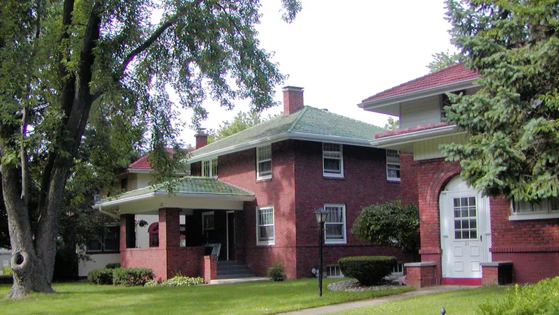 Cedar Crest Addition Historic District, Normal, Illinois