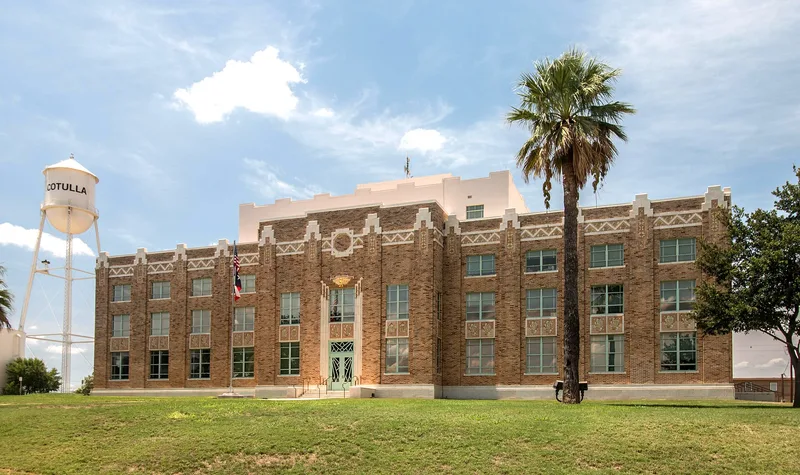 La Salle County Courthouse, Cotulla, Texas