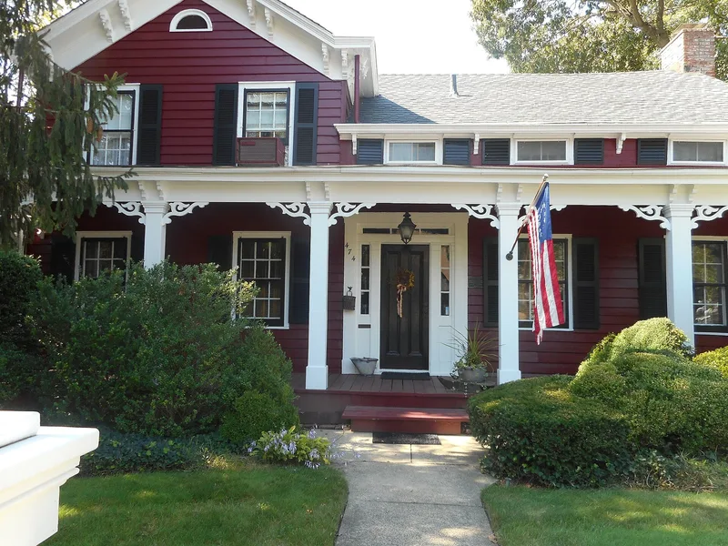 House at 474 Ocean Avenue, Lynbrook, New York