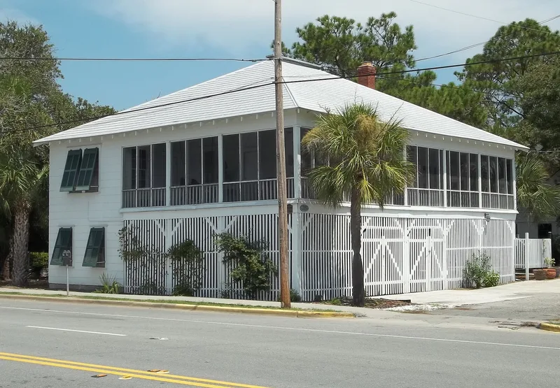 Mulherin-Righton Raised Tybee Cottage, Tybee Island, Georgia