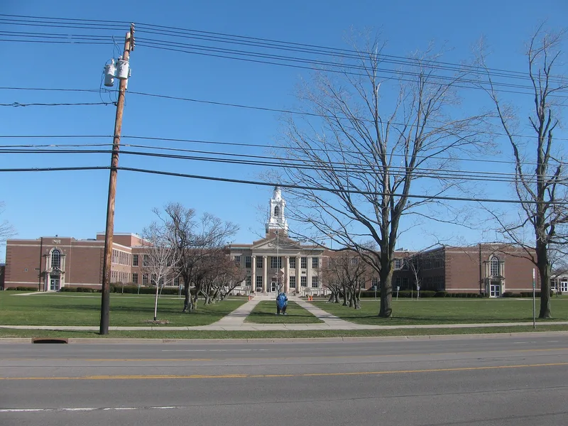 Williamsville Junior and Senior High School, Williamsville, New York