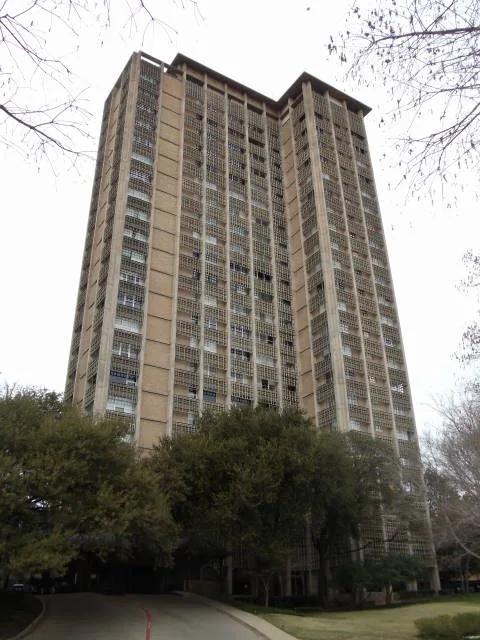 Building at 3525 Turtle Creek Boulevard, Dallas, Texas
