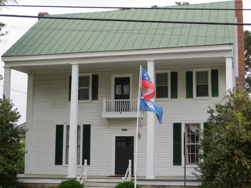Mahone's Tavern, Courtland, Virginia