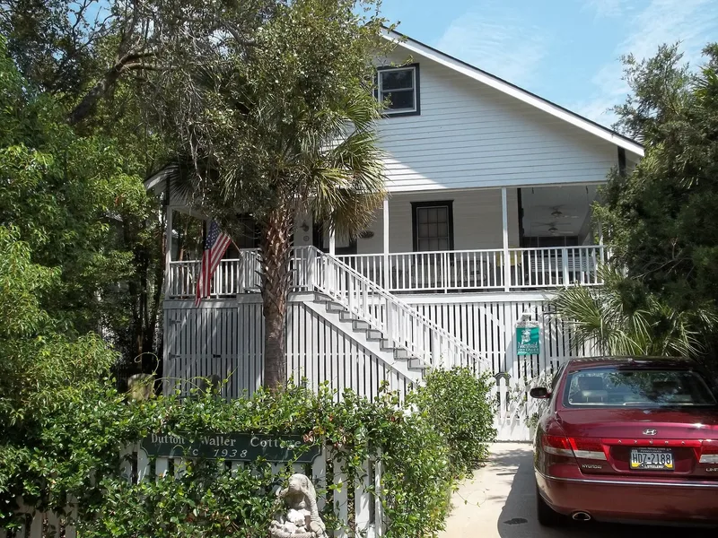 Dutton-Waller Raised Tybee Cottage, Tybee Island, Georgia