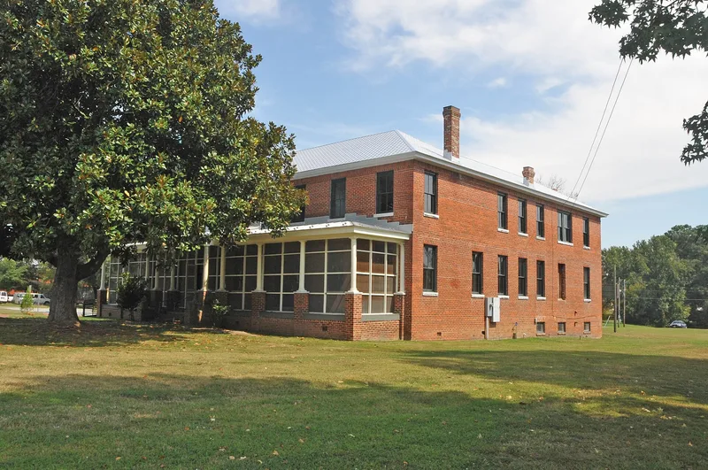 La Crosse Hotel, La Crosse, Virginia