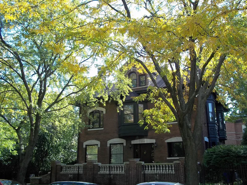 Castlewood Terrace, Chicago, Illinois