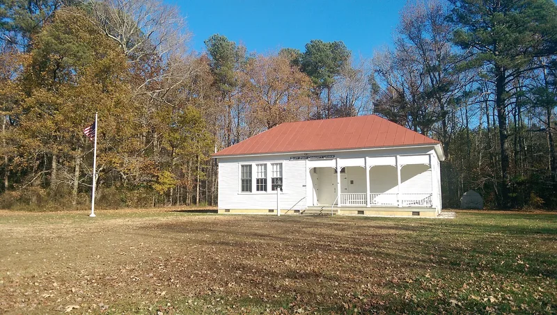 Bluff Point Graded School No. 3, Kilmarnock, Virginia