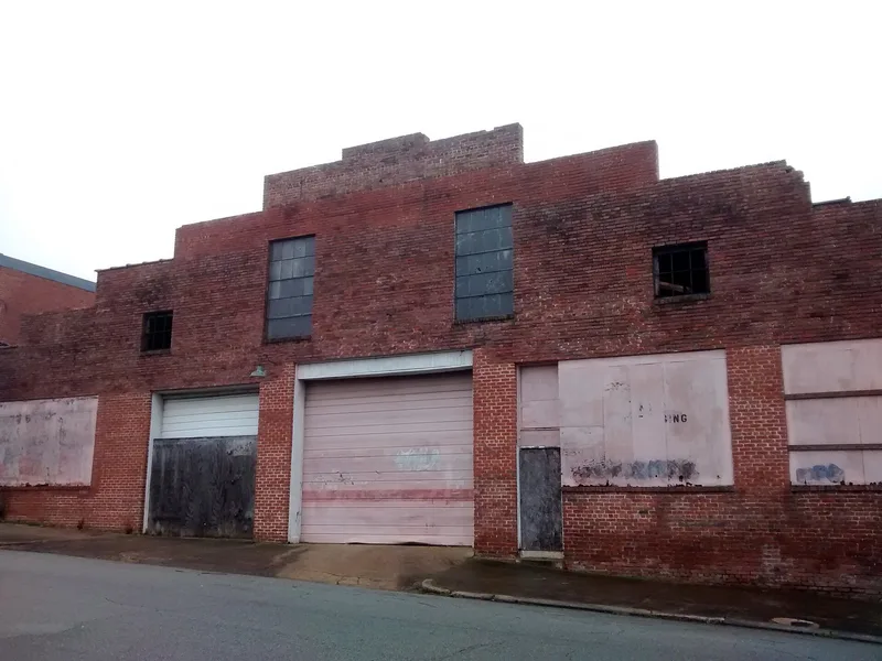 Carolina Coach Garage and Shop, Raleigh, North Carolina