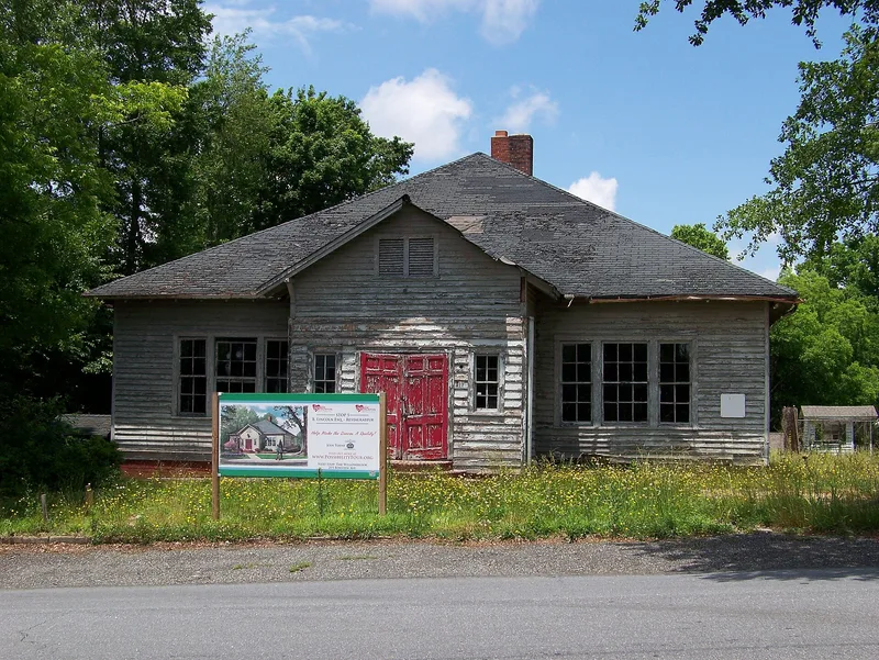 Lincolnton Recreation Department Youth Center, Lincolnton, North Carolina