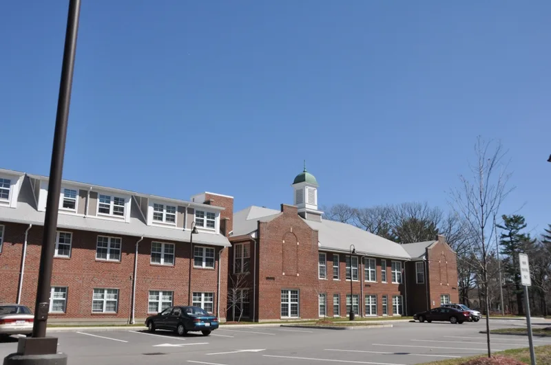 Pond Street School, Weymouth, Massachusetts