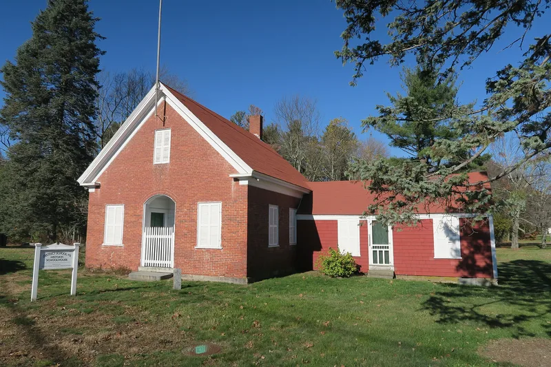 Sandy Pond School, Ayer, Massachusetts